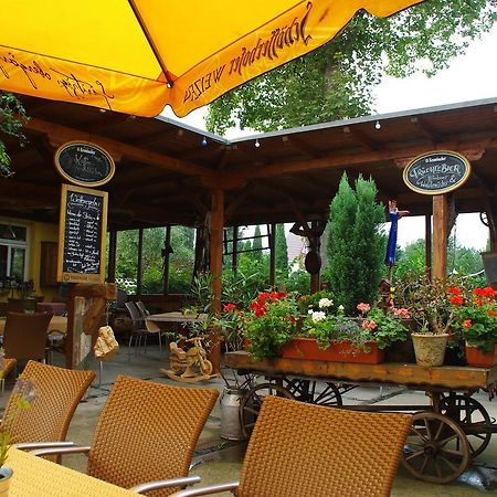 Landhotel Heidekrug Dohma Esterno foto